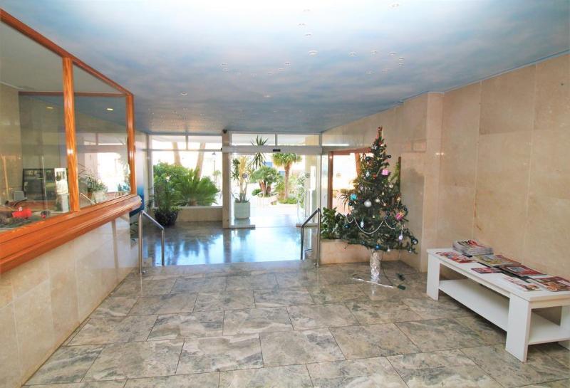 Trinisol II Hotel Benidorm Bagian luar foto