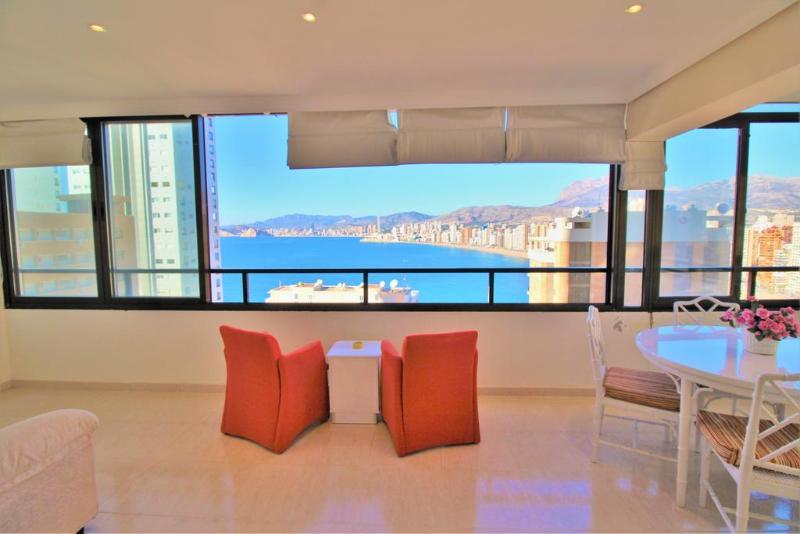 Trinisol II Hotel Benidorm Bagian luar foto